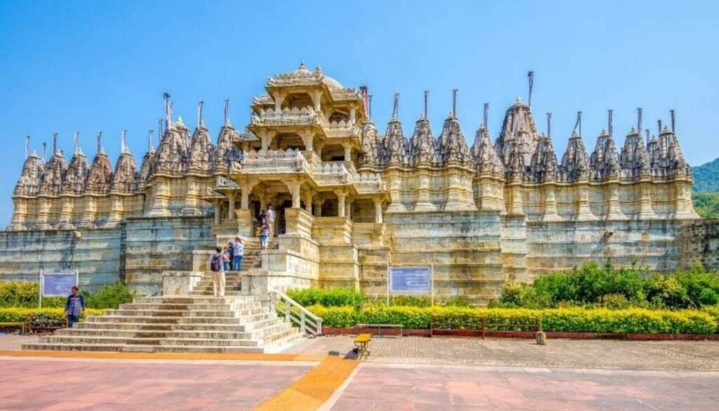 Marveling-at-the-Architectural-Splendor-of-Dilwara-Temple-Rajasthan-designmango-1693214006_Dilwara Temple- designmango.in