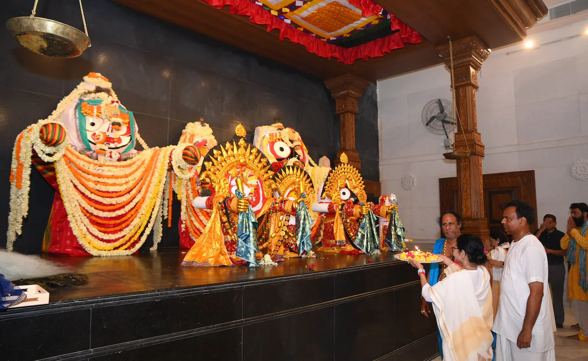 0ln391kk_mamata-banerjee-digha_625x300_30_April_25